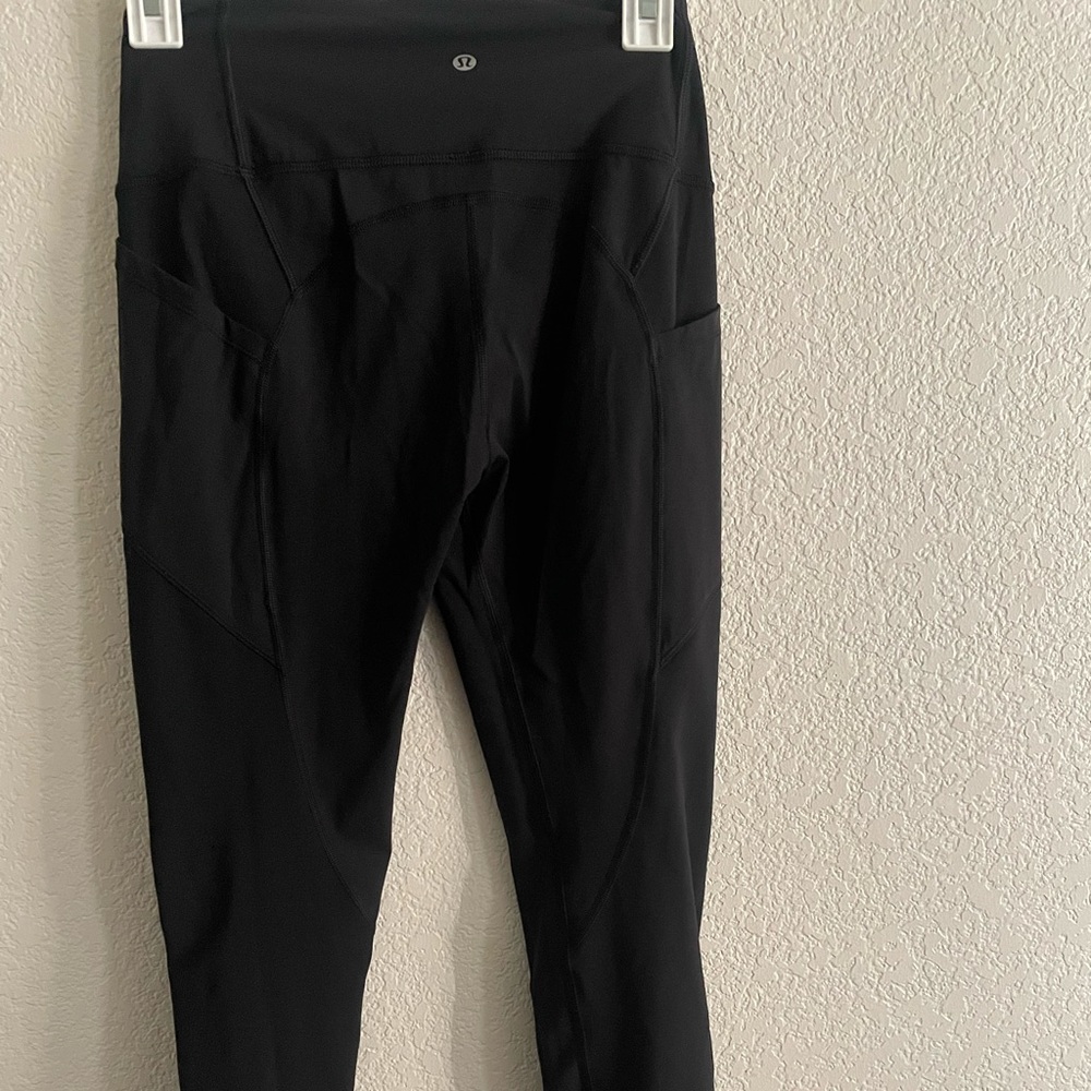23” lululemon leggings
